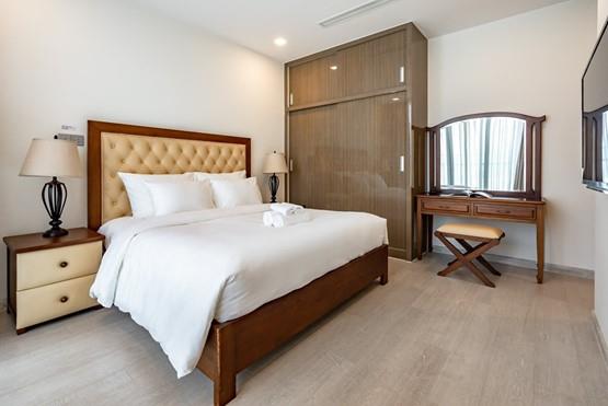 vinhomes golden river apartment for rent in district 1 hcmc D102251 (3)